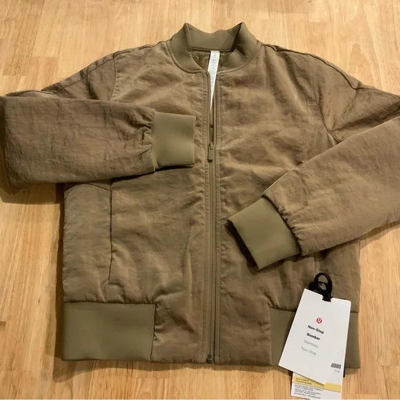 Lululemon Non Stop Bomber Jacket SZ 4 Reversible Water Repellent Base Warmth NWT - Picture 3 of 10